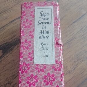 Japanese Screens in Miniature Book